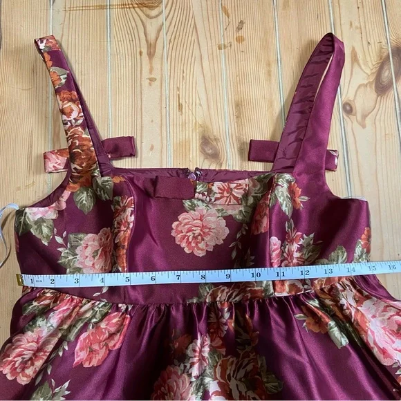 NWOT Lulus Unbelievably Lovely Red Floral Babydoll Empire Waist Mini Dre… - Picture 6 of 9